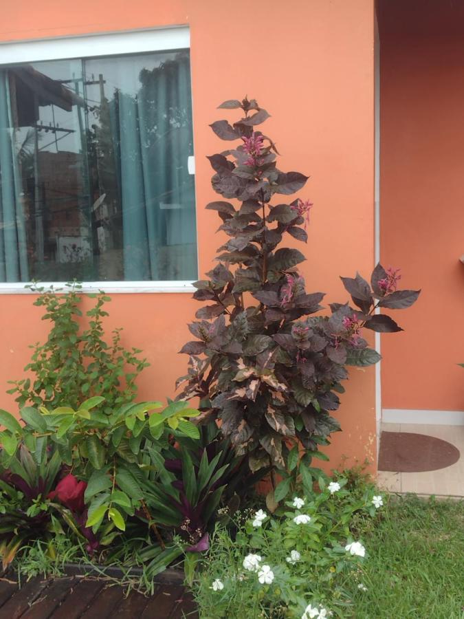 Guest House Flor De Laranjeira São Pedro da Aldeia Esterno foto